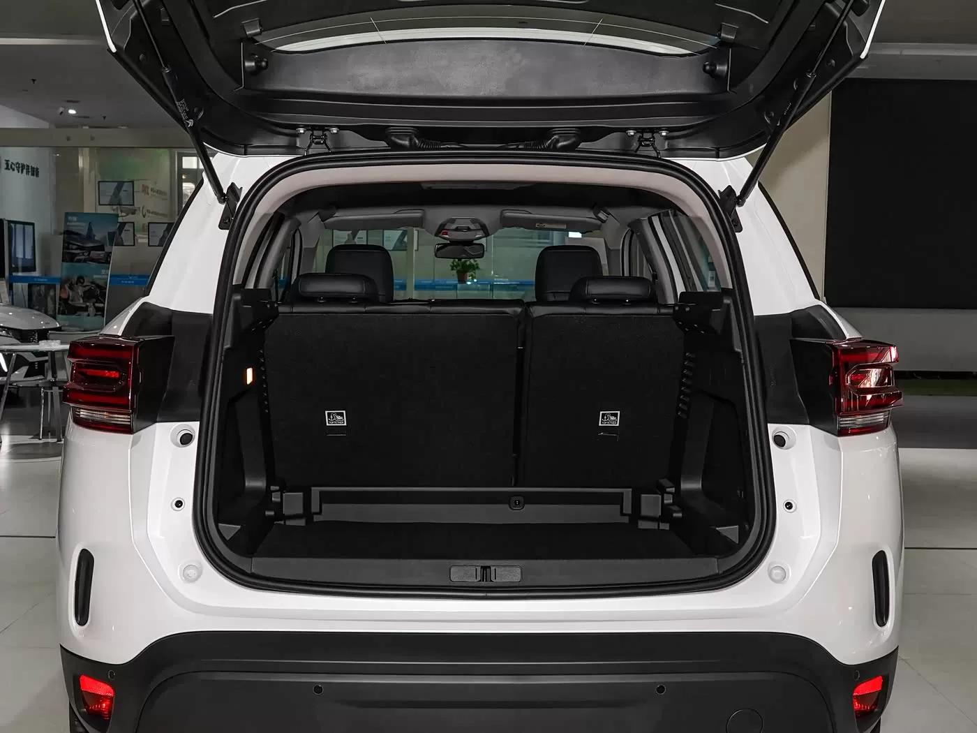 Citroën C5 Aircross 2026 con actualizaciones estéticas, 360 CV, carro usado – Silu Auto Export