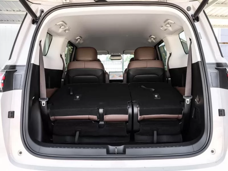 Wuling Starlight 730 2026 1.5T CVT Monovolumen premium de 7 plazas para transporte familiar y de pasajeros