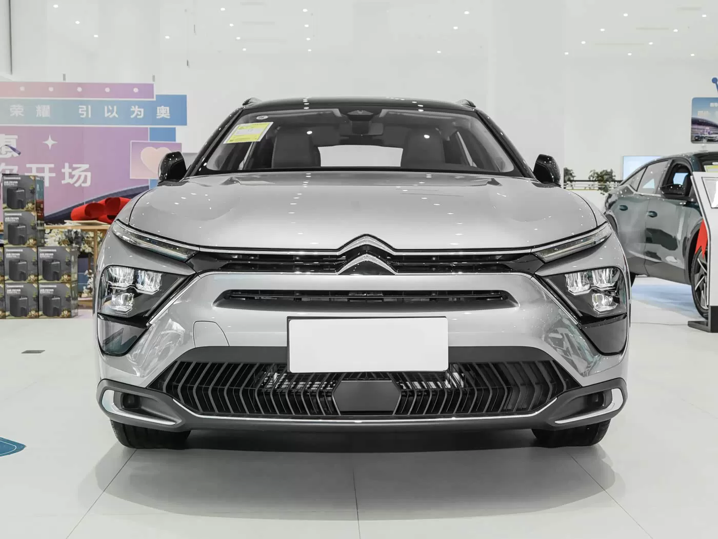 Vehículo usado Dongfeng Citroën Versailles C5X en venta – Silu Auto Export