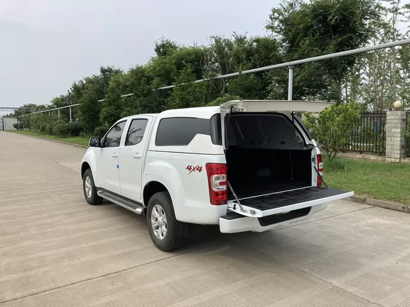 Camioneta diésel Isuzu Lingtuo Cross-Country 2.5T 4X4, nueva de China